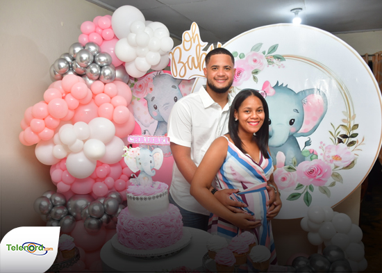 Celebran la fiesta de Baby Shower de Winie Martínez