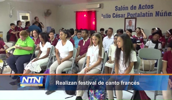 Realizan festival de canto francés.