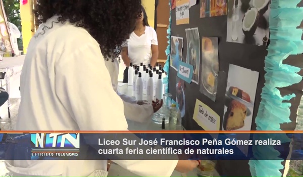 Liceo Sur José Francisco Peña Gómez realiza cuarta feria científica de naturales.