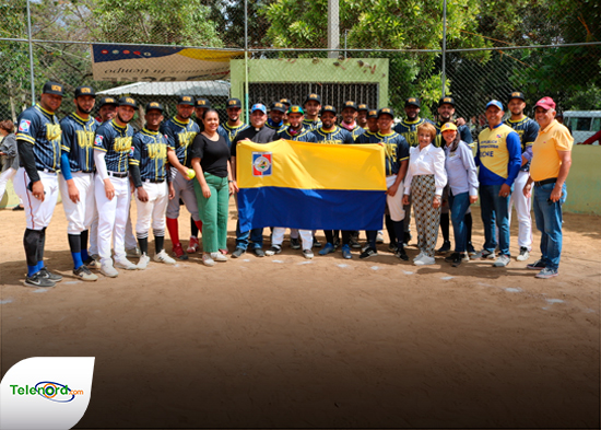 UCNE realiza cuadrangular universitario de softbol