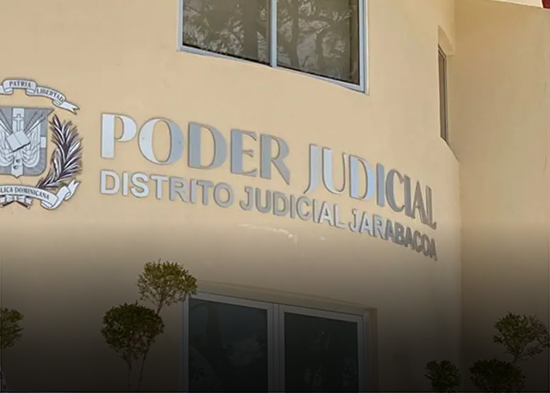 Multan a un hombre con 300 mil pesos por infringir zona protegida en Jarabacoa