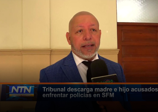 Tribunal descarga madre e hijo acusados de enfrentar policías en SFM