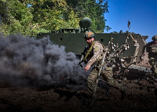 Rusia se muestra dispuesta a reanudar las negociaciones con Ucrania en Estambul