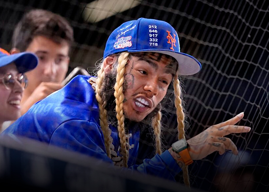 Sentencian a tres meses de prisión a Tekashi 6ix9ine por violar su libertad condicional en un caso de pandillas