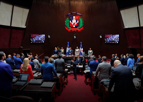 El ausentismo frena la Reforma Laboral en el Congreso