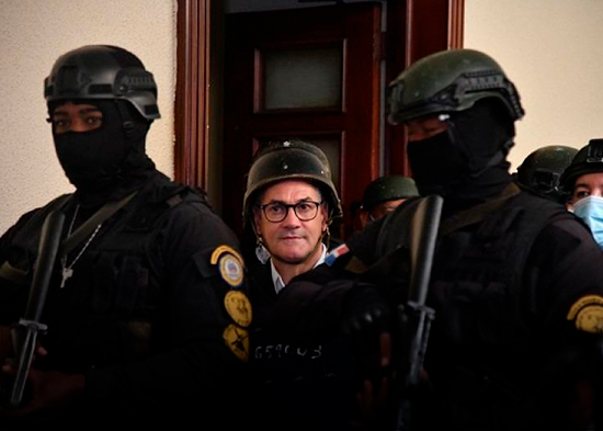 Abogada de Gonzalo Castillo: No hay pruebas suficiente en su contra para condenarlo por corrupción