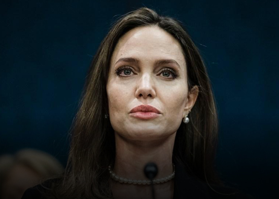 Angelina Jolie considera que Hollywood no es un entorno saludable»