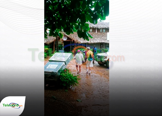 Sectores incomunicados y viviendas anegadas tras inundaciones por lluvias en Las Terrenas
