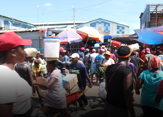 Haitianos esperan que fuerza multinacional enfrente pandillas durante despliegue en Haití