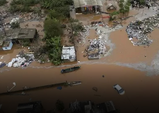 Muertos por inundaciones en el sur de Brasil superan los 145