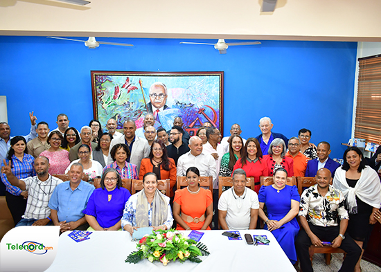 Presentan plancha “Consenso” para las elecciones de ASOPROUASD SFM