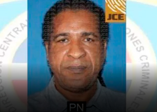 Policía busca a “Luis Banana” señalado como autor de tragedia familiar por herencia en Los Frailes