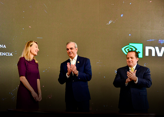 Gobierno aplicará inteligencia artificial en salud, educación, tránsito y seguridad