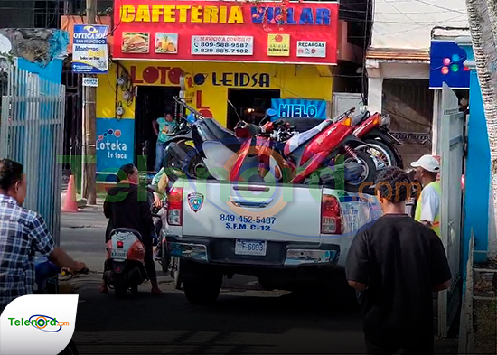 PN retiene motocicletas mal parqueadas en la emergencia del hospital San Vicente de Paúl