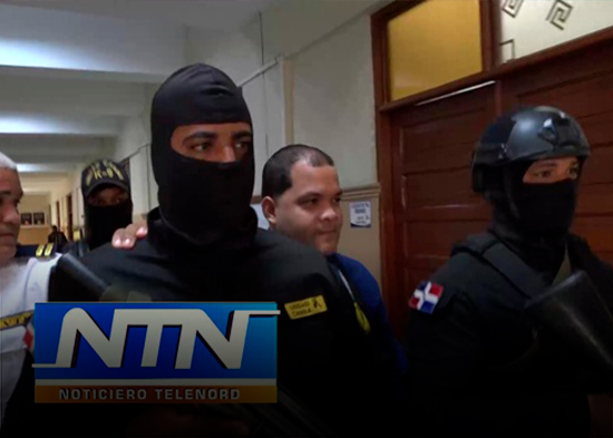 Aplazan audiencia contra alguacil vinculado a muerte de testigo frente al palacio de justicia