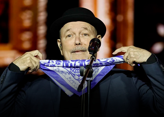 Rubén Blades sale en defensa de Bad Bunny, tras opiniones que consideran su arte "basura"