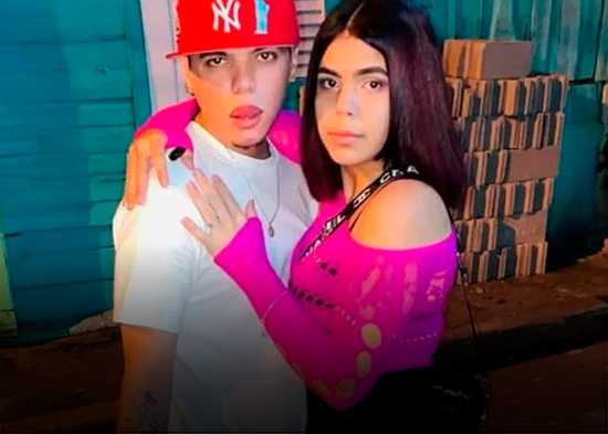 Joven apuñalada cambia versión de los hechos y defiende a presunto agresor en Santiago