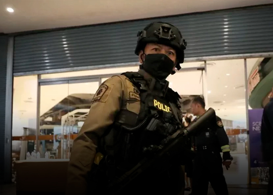  Hombre armado entra a escuela, dispara y retiene a estudiantes y profesores en Tailandia