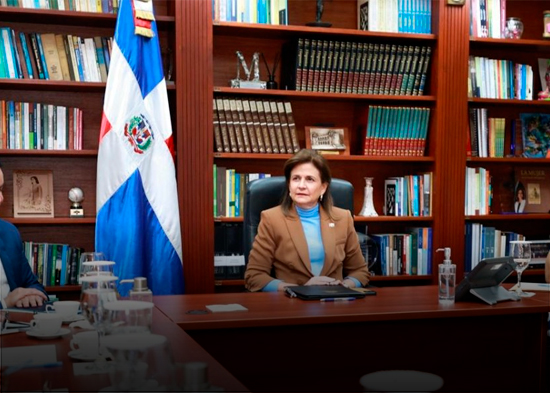 Gabinete de Salud se reúnen con gremios de enfermería para abordar demandas del sector