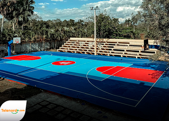 INEFI remoza cancha del liceo Nueva Esperanza de la sección Porquero de Cenoví