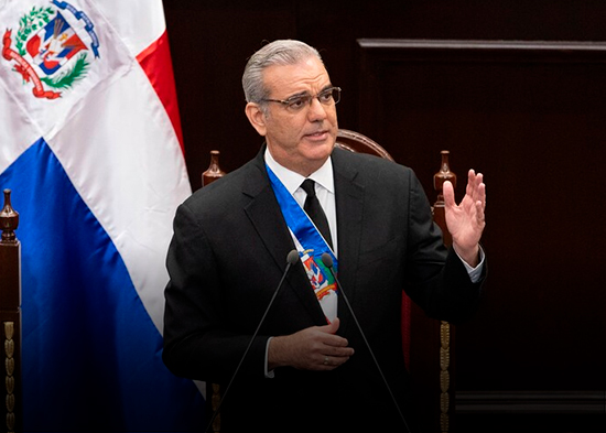 Luis Abinader rinde cuentas entre obras construidas y promesas incumplidas