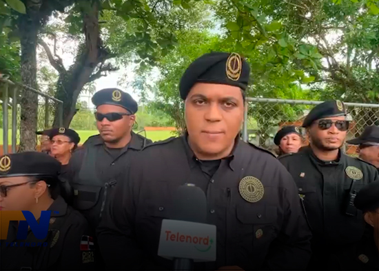 Antigua Orden realiza marcha en comunidad de Cuaba en SFM rechazan presencia de indocumentados