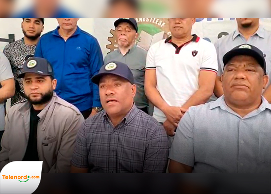 Sindicato de trabajadores de Nestlé realiza rueda de prensa en defensa de la cesantía laboral