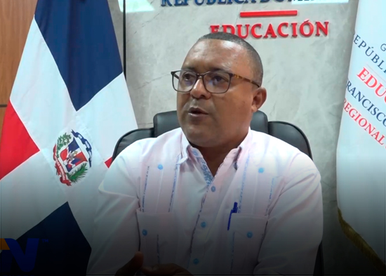 Director Regional de Educación reconoce situación del centro educativo Salome Ureña