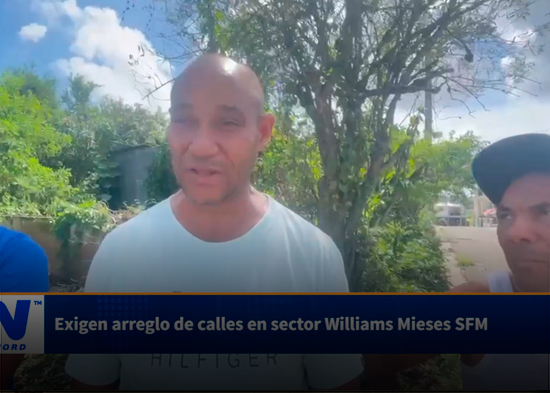 Exigen arreglo de calles en sector Williams Mieses SFM