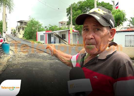 Residentes del sector Los Espínola piden concluir trabajos de asfaltado