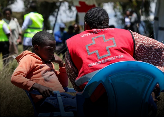 Mueren 16 niñas y 74 resultan heridas tras incendiarse un internado escolar en Kenia