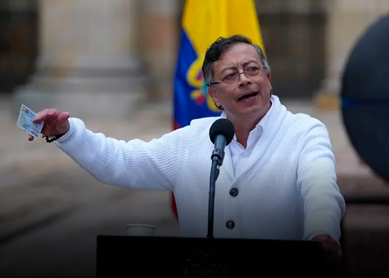 Ordenan la «suspensión provisional» de Petro como presidente hasta después de elecciones
