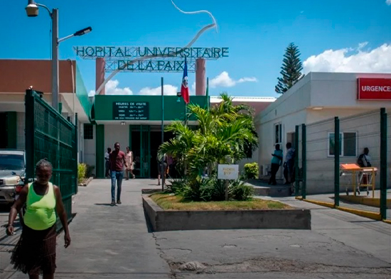 Alarma en Puerto Príncipe: MSF frena su atención maternal por la espiral de violencia