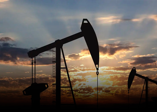 Sube un 5% el petróleo de Texas; siguen dudas sobre acuerdo en EEUU-Irán