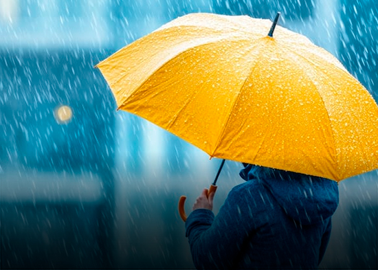 Onda tropical y vaguada provocarán aguaceros, tormentas eléctricas y ráfagas de viento este jueves