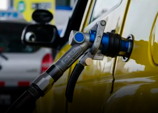 Suben RD$3 a la gasolina y gasoil regular; congelan el GLP