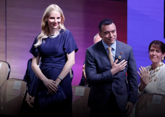 La primera dama de Ecuador pierde el tercer hijo que esperaba junto al presidente Noboa