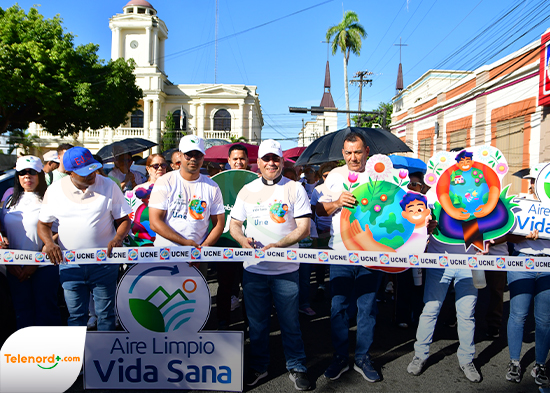 UCNE culmina con caminata la semana “Aire Limpio, Vida Sana”