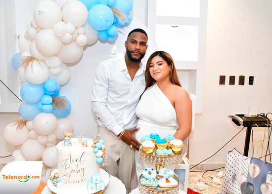 Entre amor y alegría, Anabel y Okarly celebran su baby shower